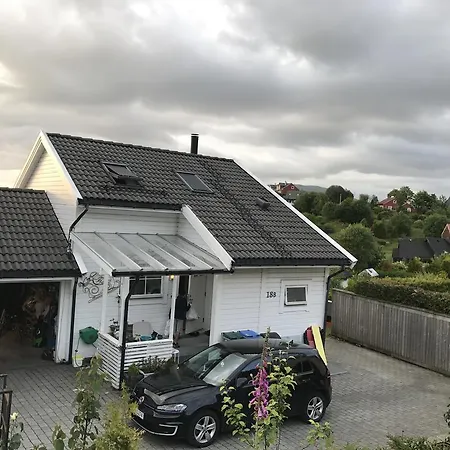 Lägenhet Kirkebirkeland Bergen